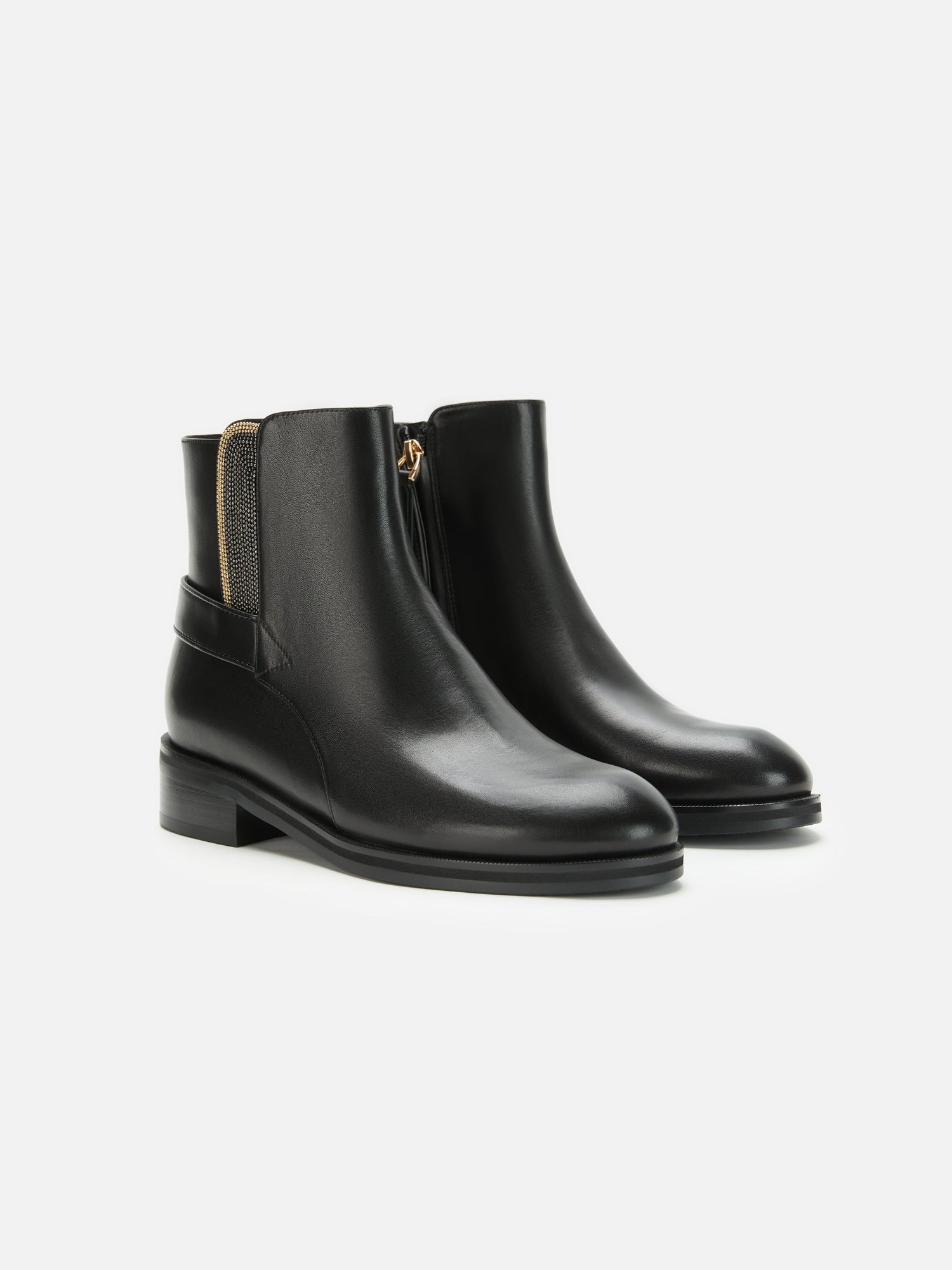 Elegant Minimalist Boot | Black