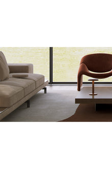 Gustave Portable Integrated Battery 2700K | Raw Aluminum