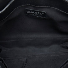 Chanel | Pre-Owned Medium Patent Boy Reverso Flap | Black