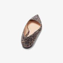 Women | Rowan Flat - Leopard Suede | Taupe x Black