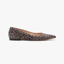 Women | Rowan Flat - Leopard Suede | Taupe x Black