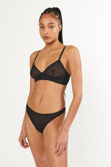 Betty Thong | Black