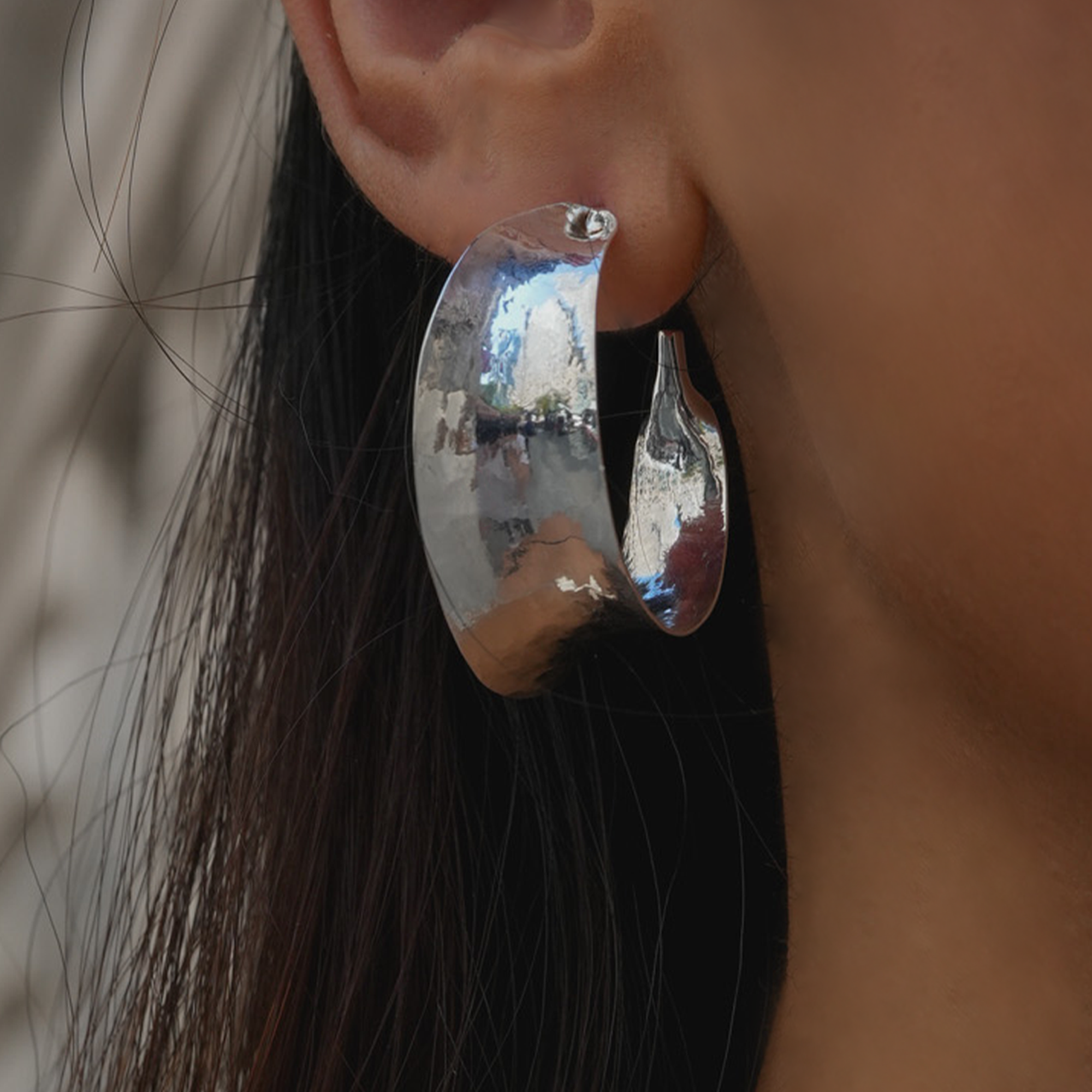 Solana Hoop | Rhodium-Plated Brass
