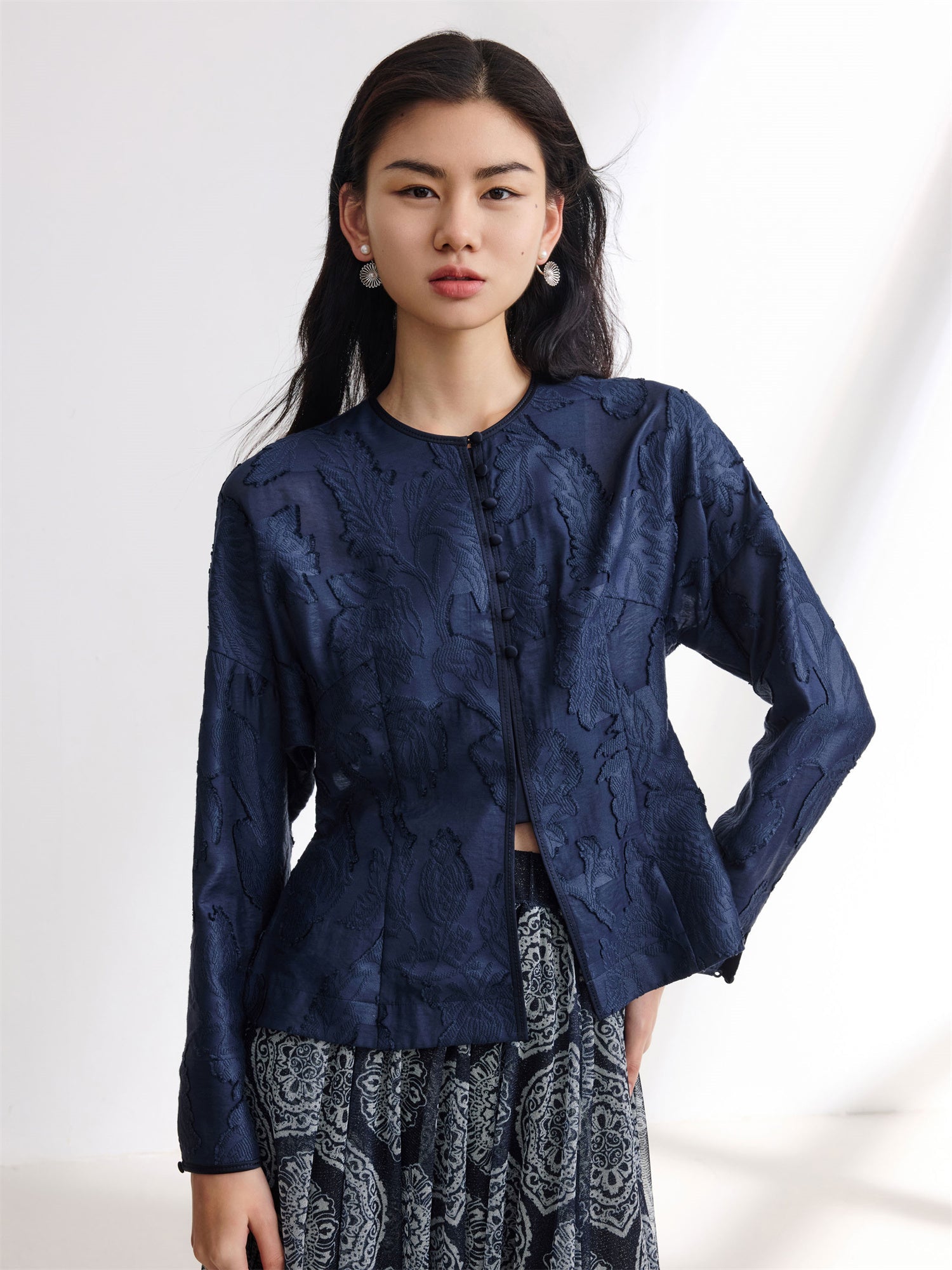 Silk Feather Light Jacket | Black
