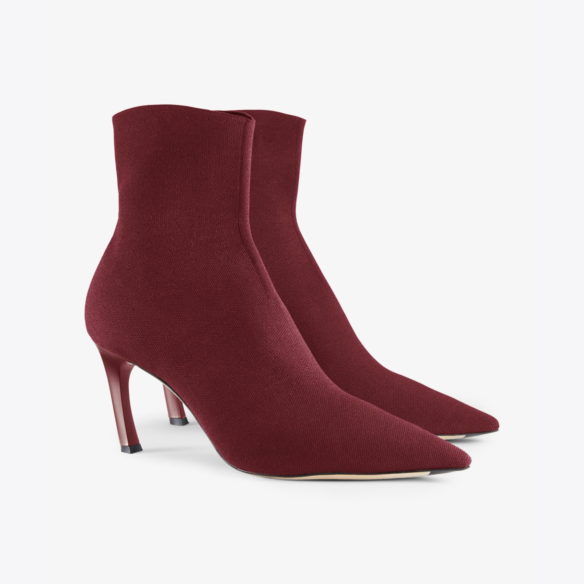 Packshot image of the Lana Boot—3D Knit in Burgundy | Lead