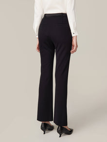Streamlined Fit Straight Leg Pant | Black