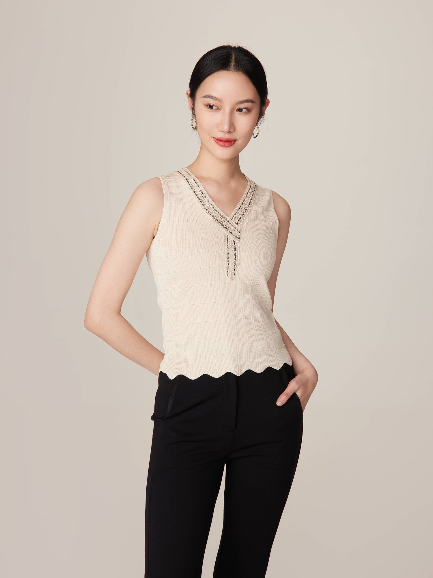 Sleeveless Knit Top | Beige