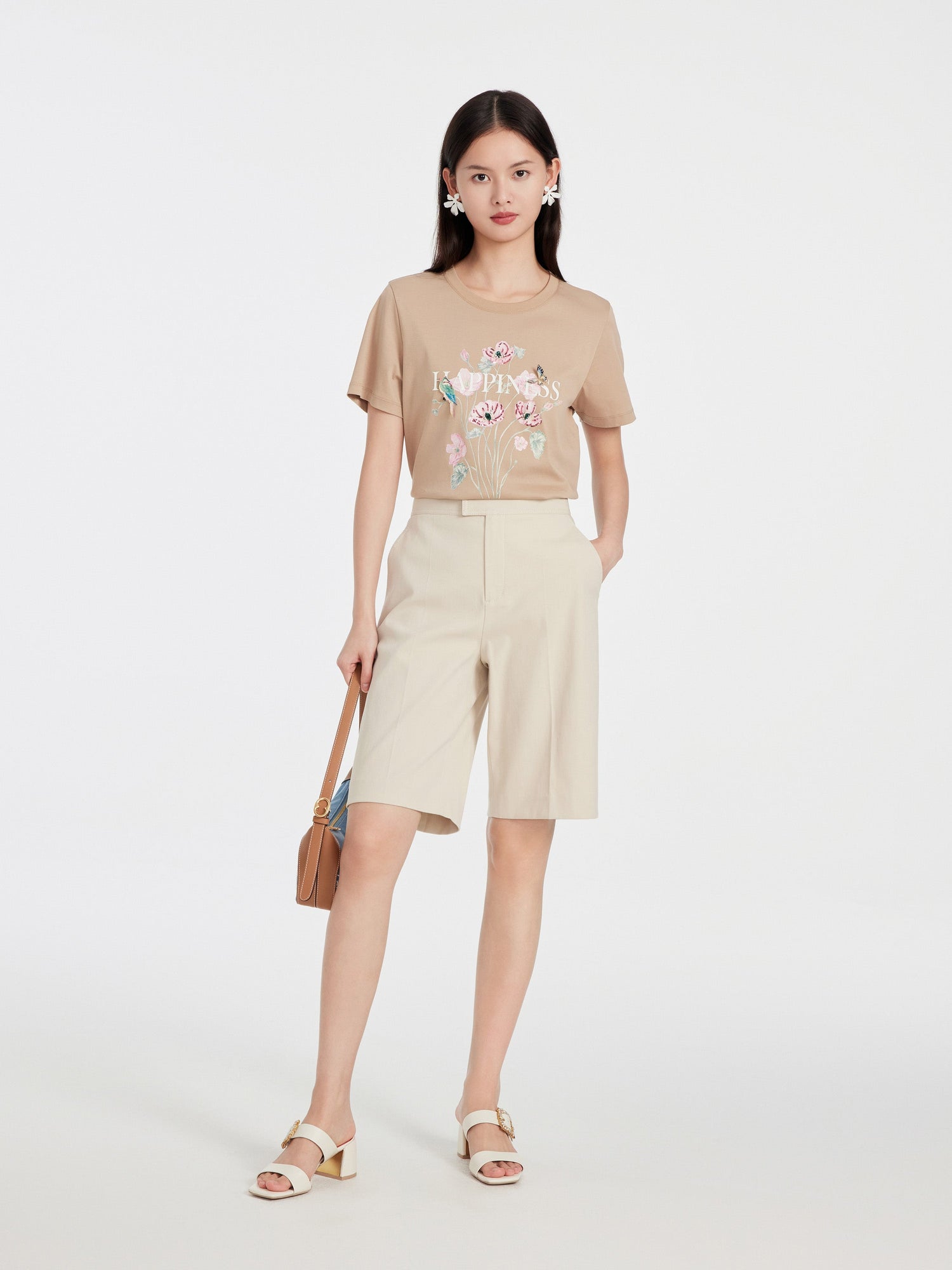 T-SHIRT With A Floral Design | Beige