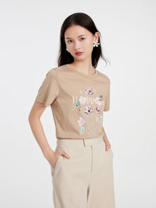 T-SHIRT With A Floral Design | Beige
