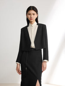 Subtle Shoulder Embroidery Blazer | Black
