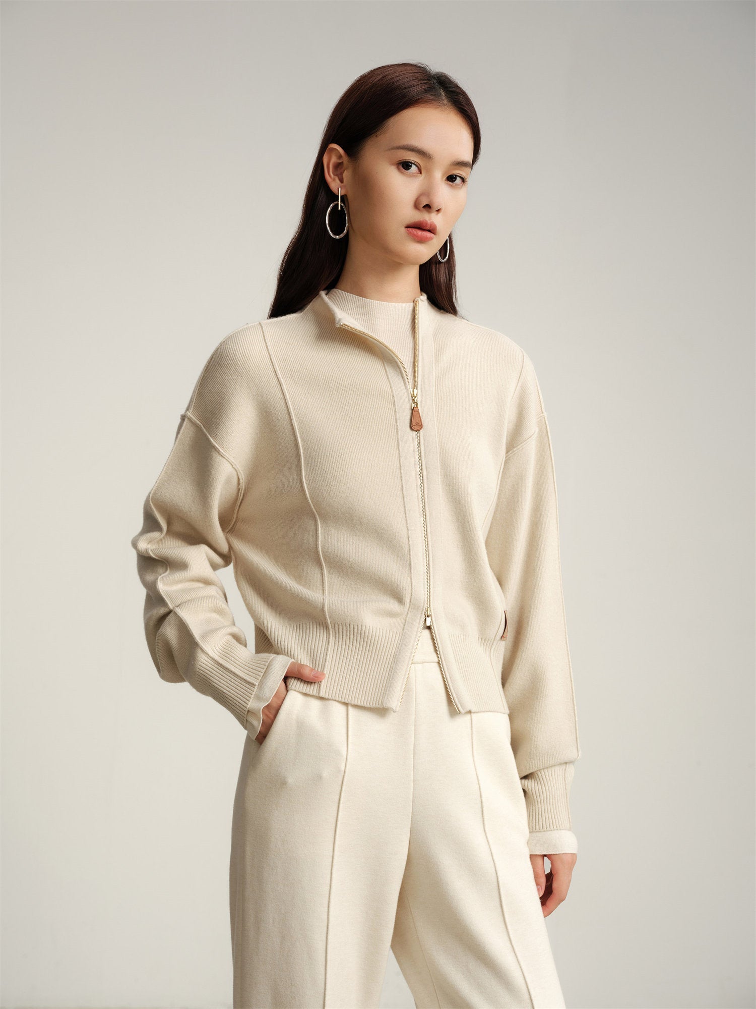 Batwing Sleeve Zippered Jacket | White