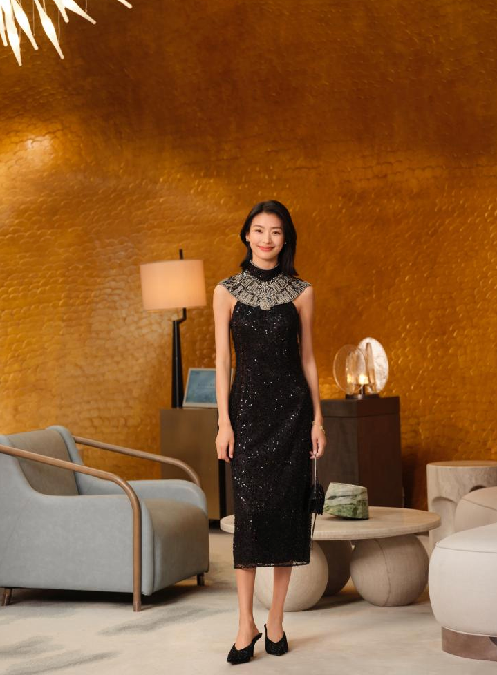 Embellished Sequin Sleeveless Midi Dress | Black