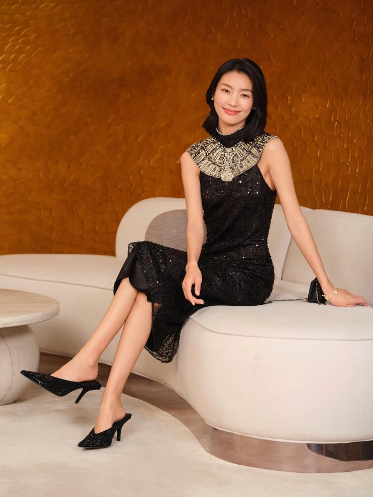 Embellished Sequin Sleeveless Midi Dress | Black