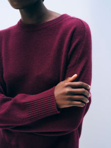 Cashmere Saddle Sleeve Crewneck | Sangria