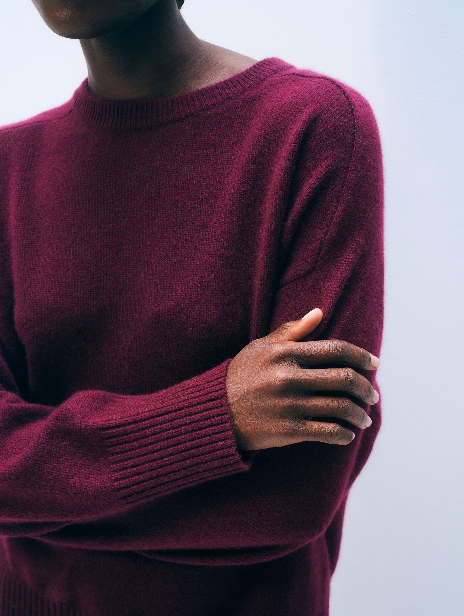 Cashmere Saddle Sleeve Crewneck | Sangria