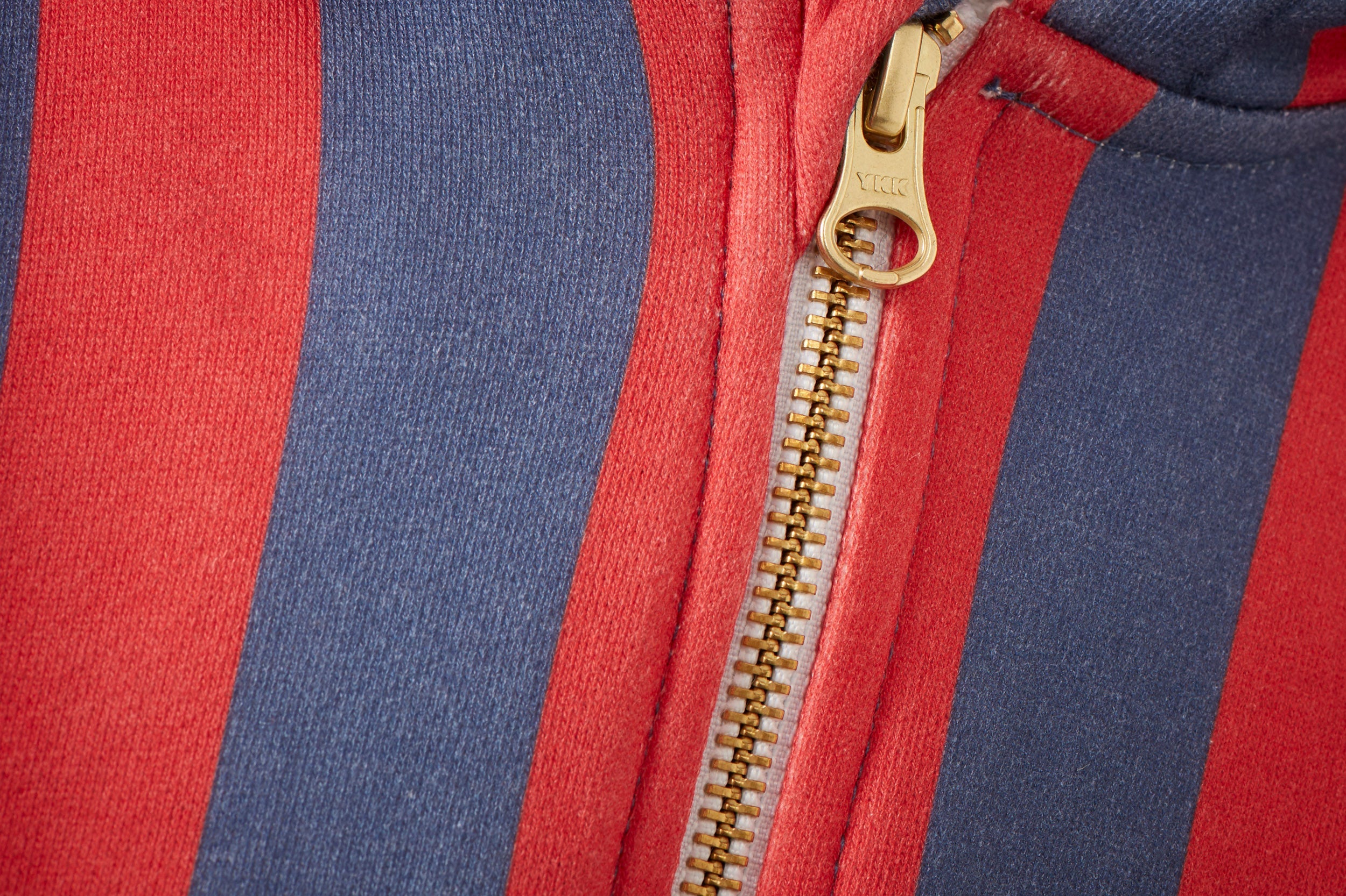 Blue/Red Stripe