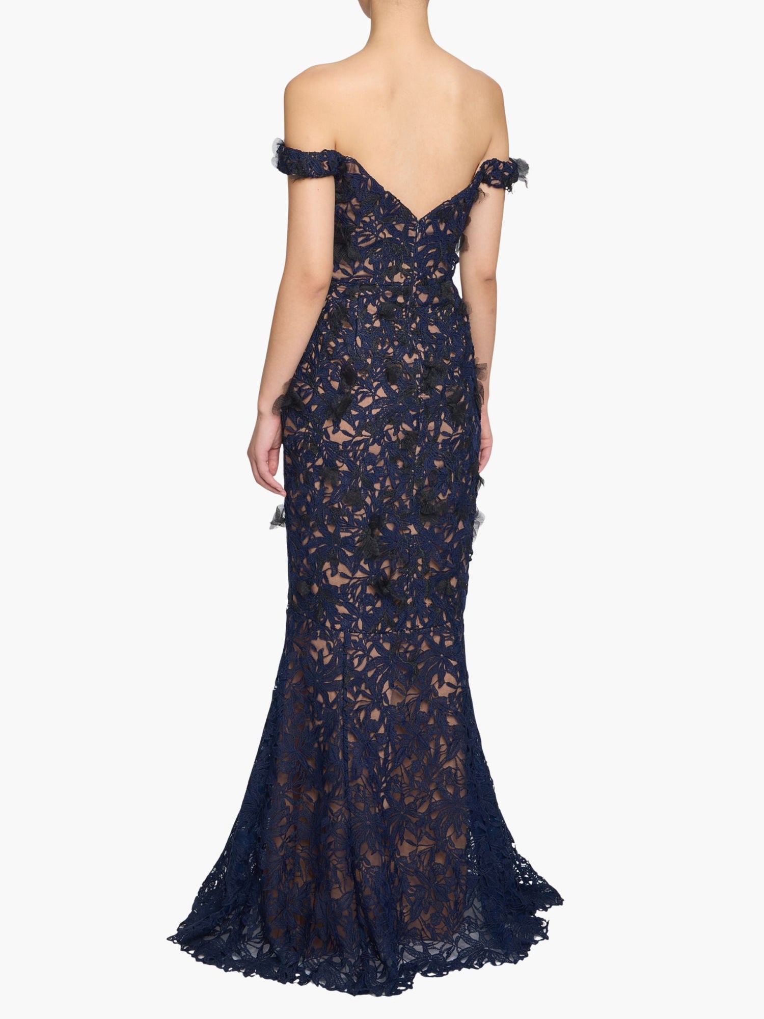Vivarium Vines Guipure Lace Off Shoulder Gown | Black/Navy