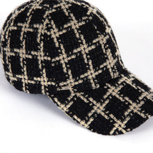Lo Tweed | Black/Beige