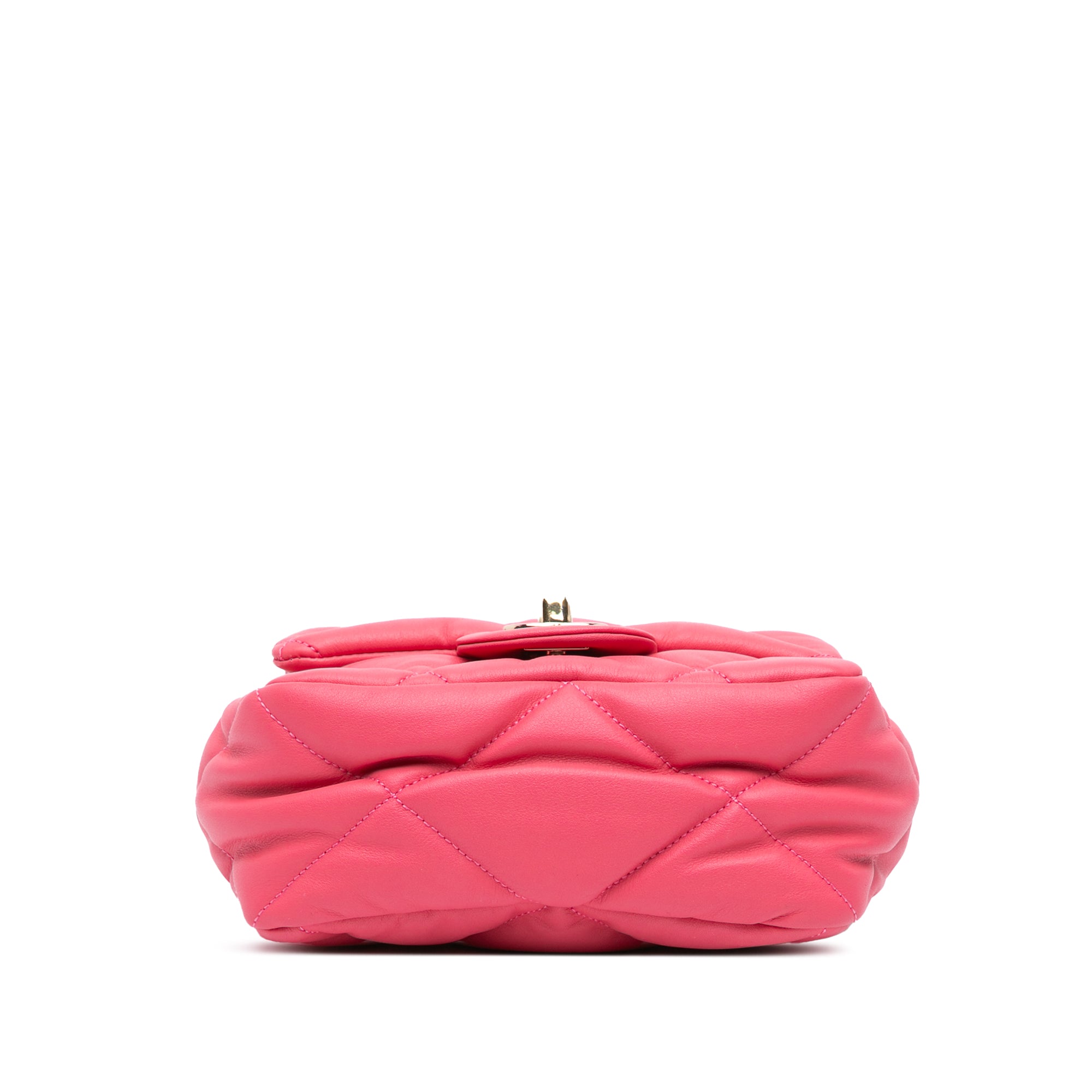 Chanel | Pre-Owned Mini Quilted Calfskin Bubbly Flap | Pink