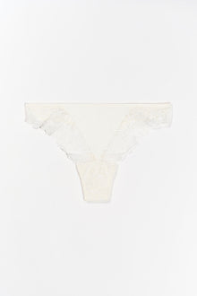 Daphne Thong | Ivory