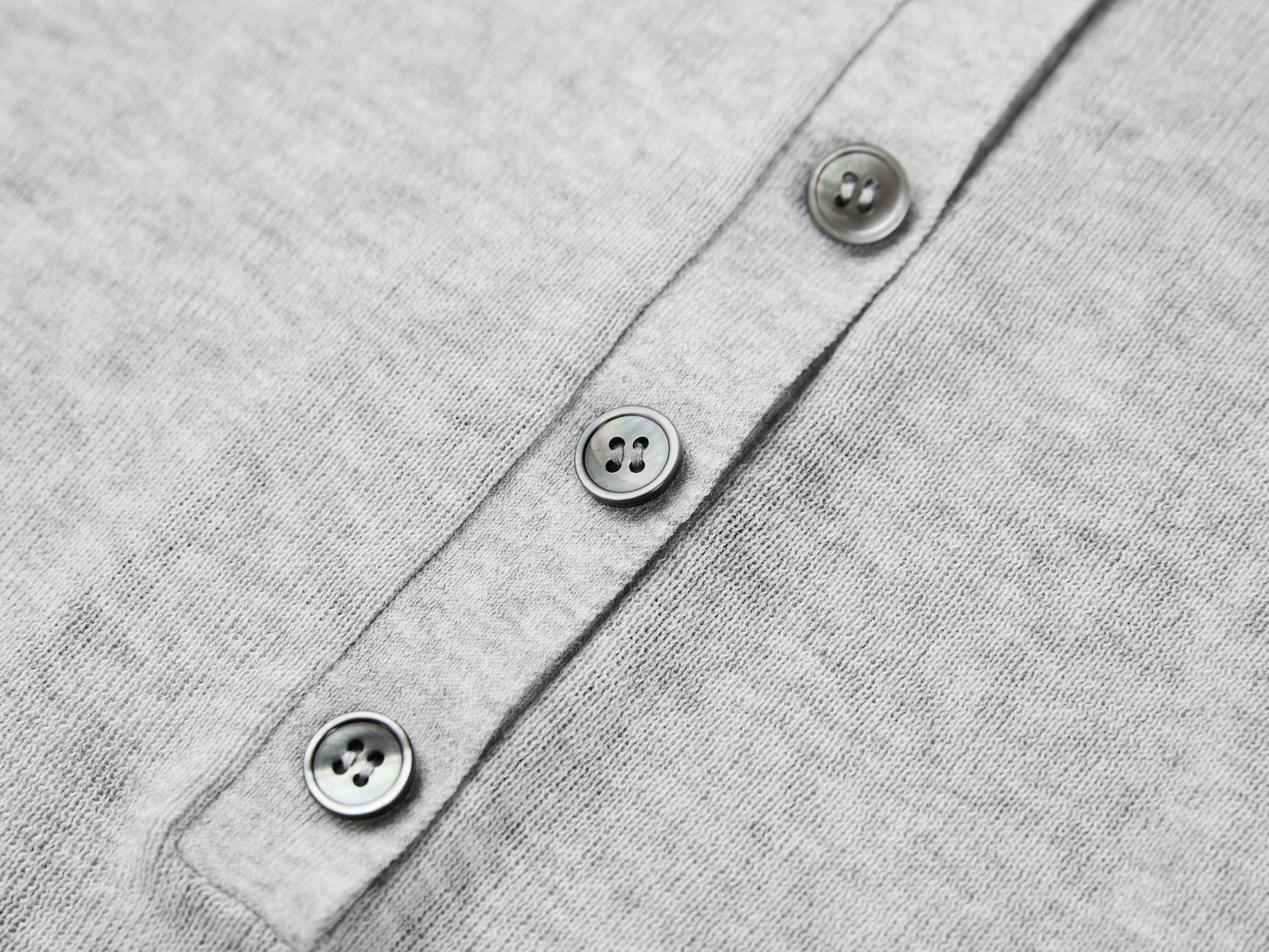 Slim round neck knit base sweater | Grey