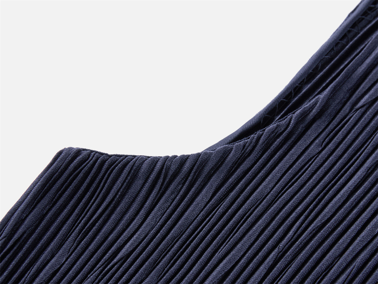 Pleated Textured Vest | Navy