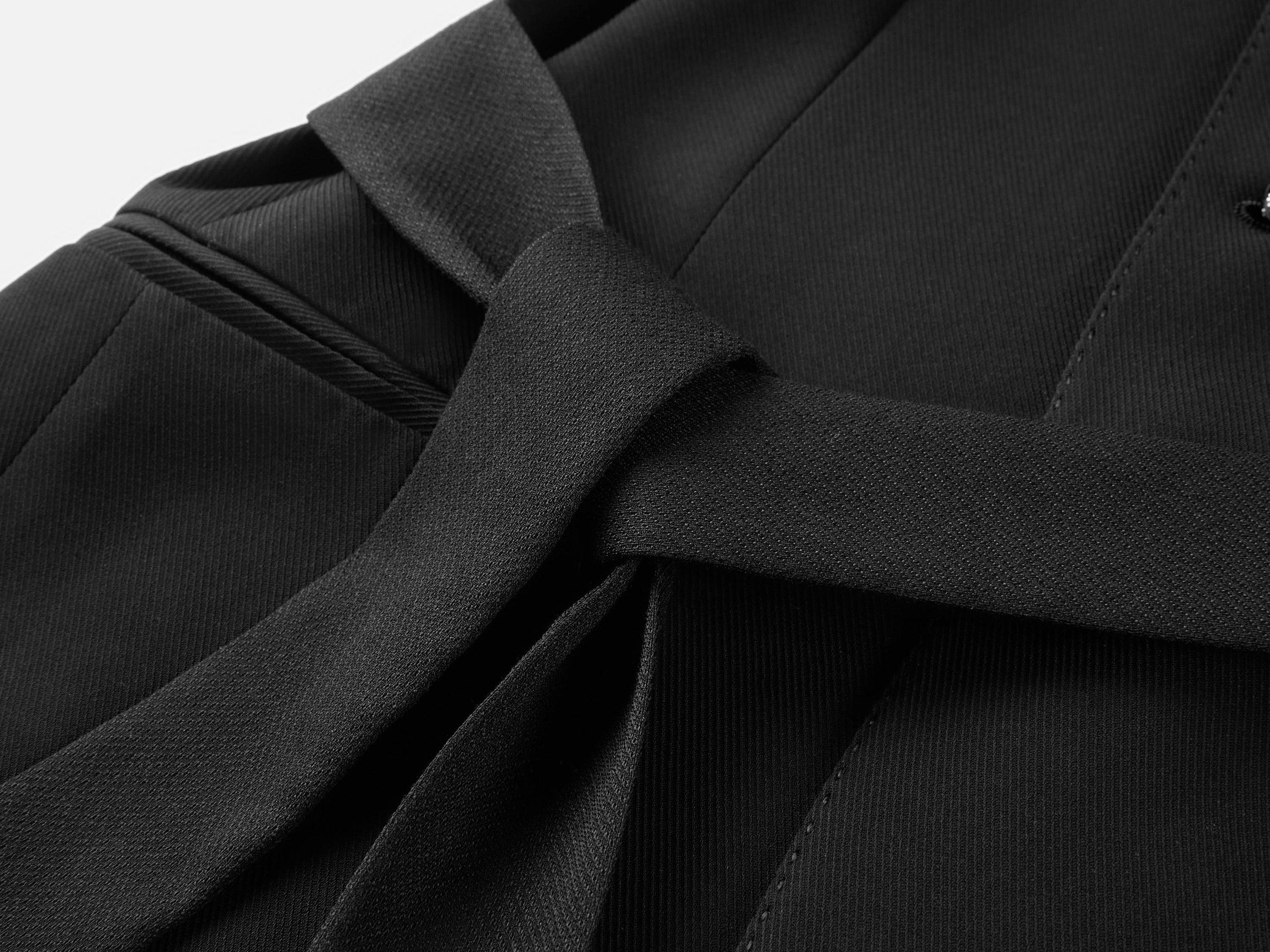 Triacetate Collarless Waist-Defining Vest | Black