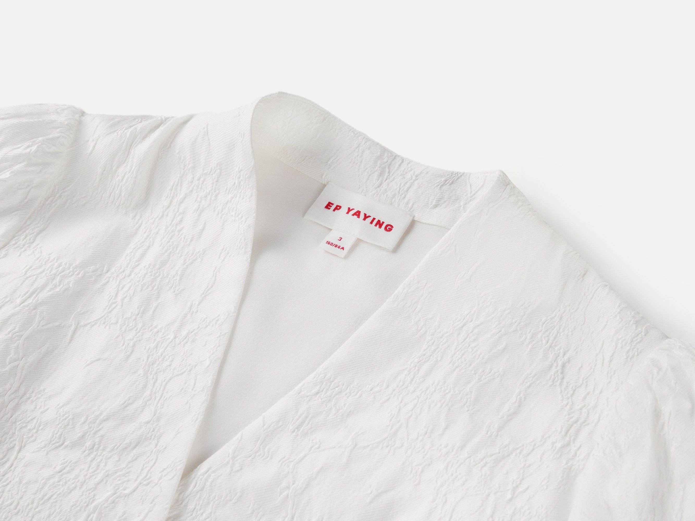 Mulberry Silk V-Neck Jacquard Jacket | White