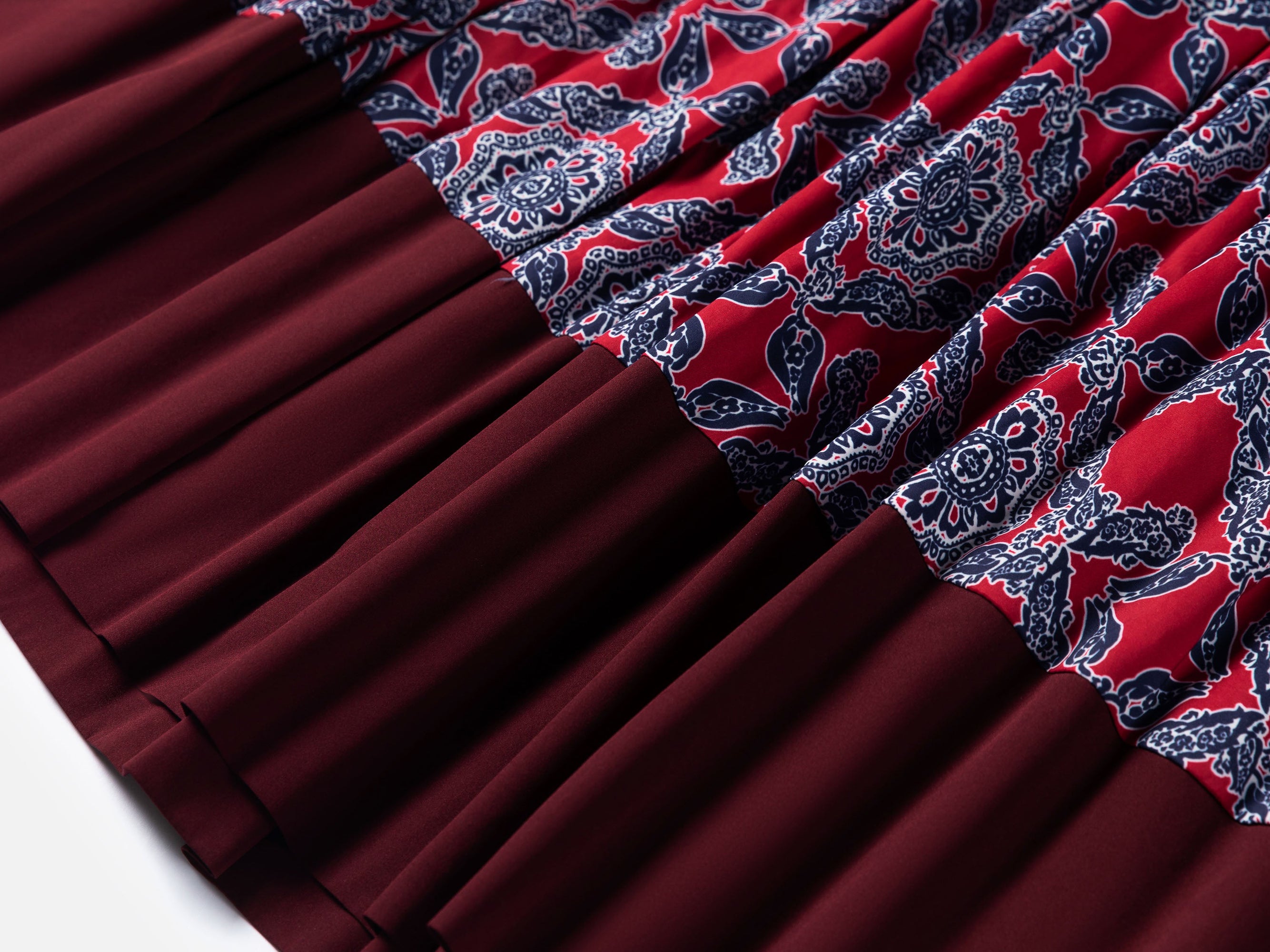 Statement Skirt | Red