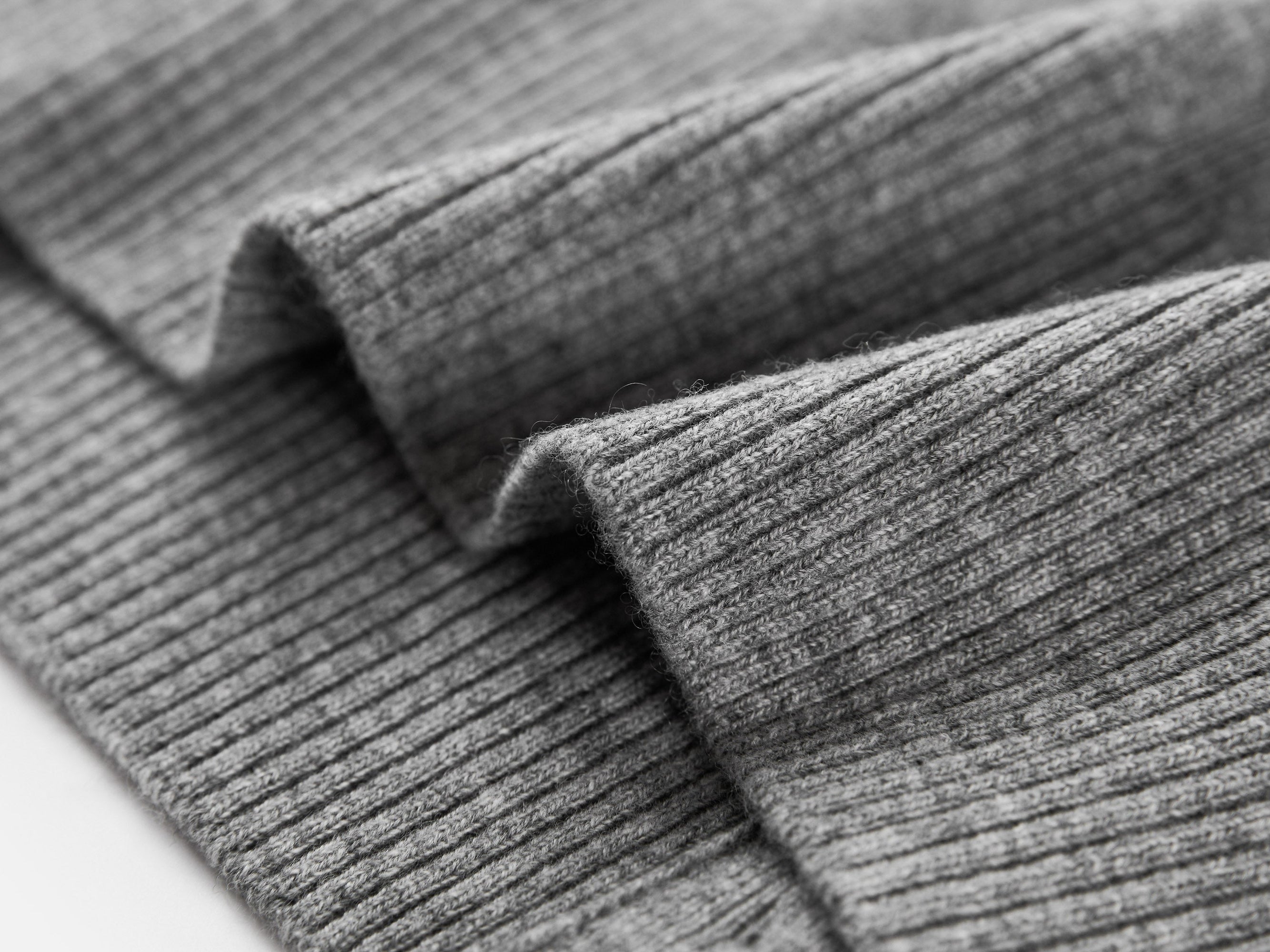 Wool Cashmere V-Neck Sequin Knit Cardigan | Grey