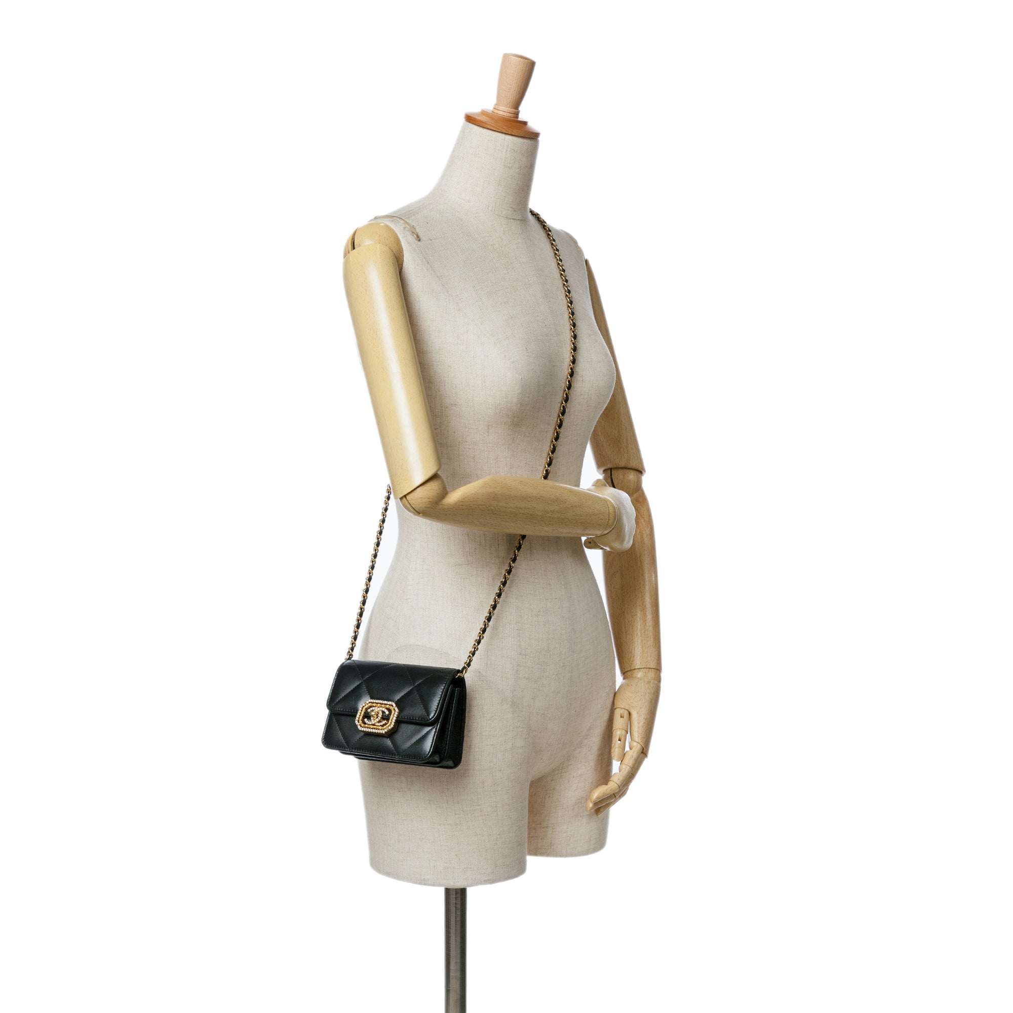 Chanel | Pre-Owned Quilted Calfskin Strass Card Holder On Chain | Black