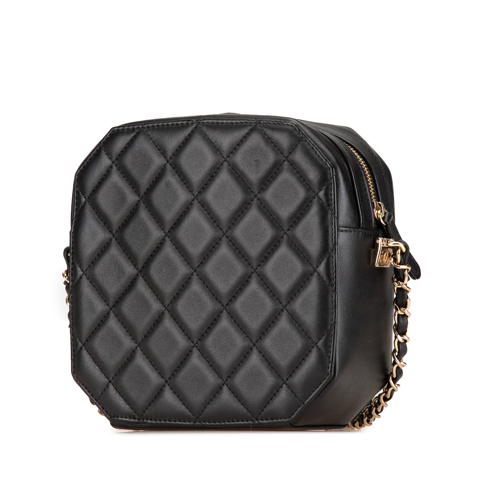 Chanel | Pre-Owned CC Quilted Lambskin Octagon Camera Case | Black
