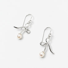 BB Earrings | Sterling Silver | Freshwater Pearl