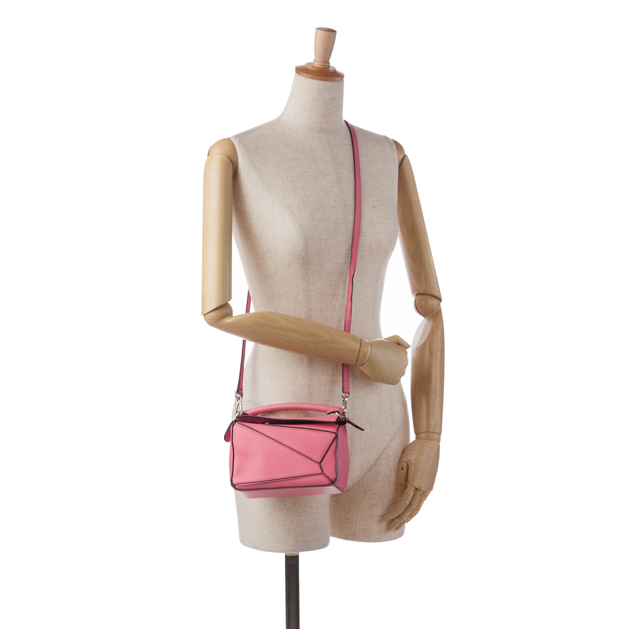 Loewe | Pre-Owned Mini Calfskin Puzzle Satchel | Pink