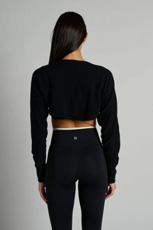 Strut This | The Shrug | Inside Out Black