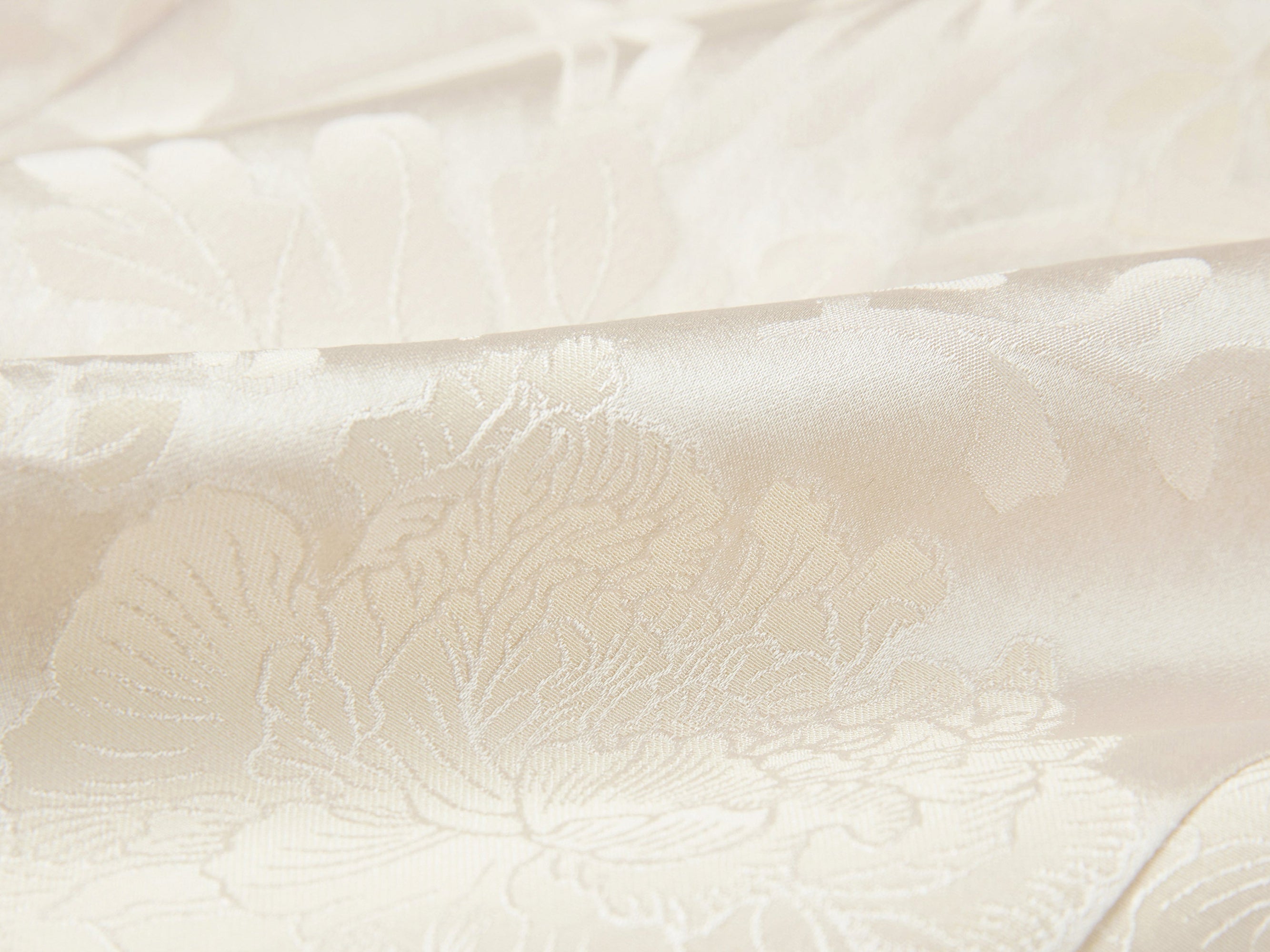 Jacquard Pattern Silk-Blend Top | Beige