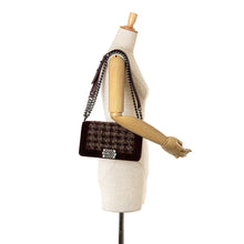 Chanel | Pre-Owned Old Medium Velvet and Tweed Boy Flap - I | Red/Burgundy