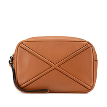 Loewe | Pre-Owned Leather Puzzle Clutch | Brown