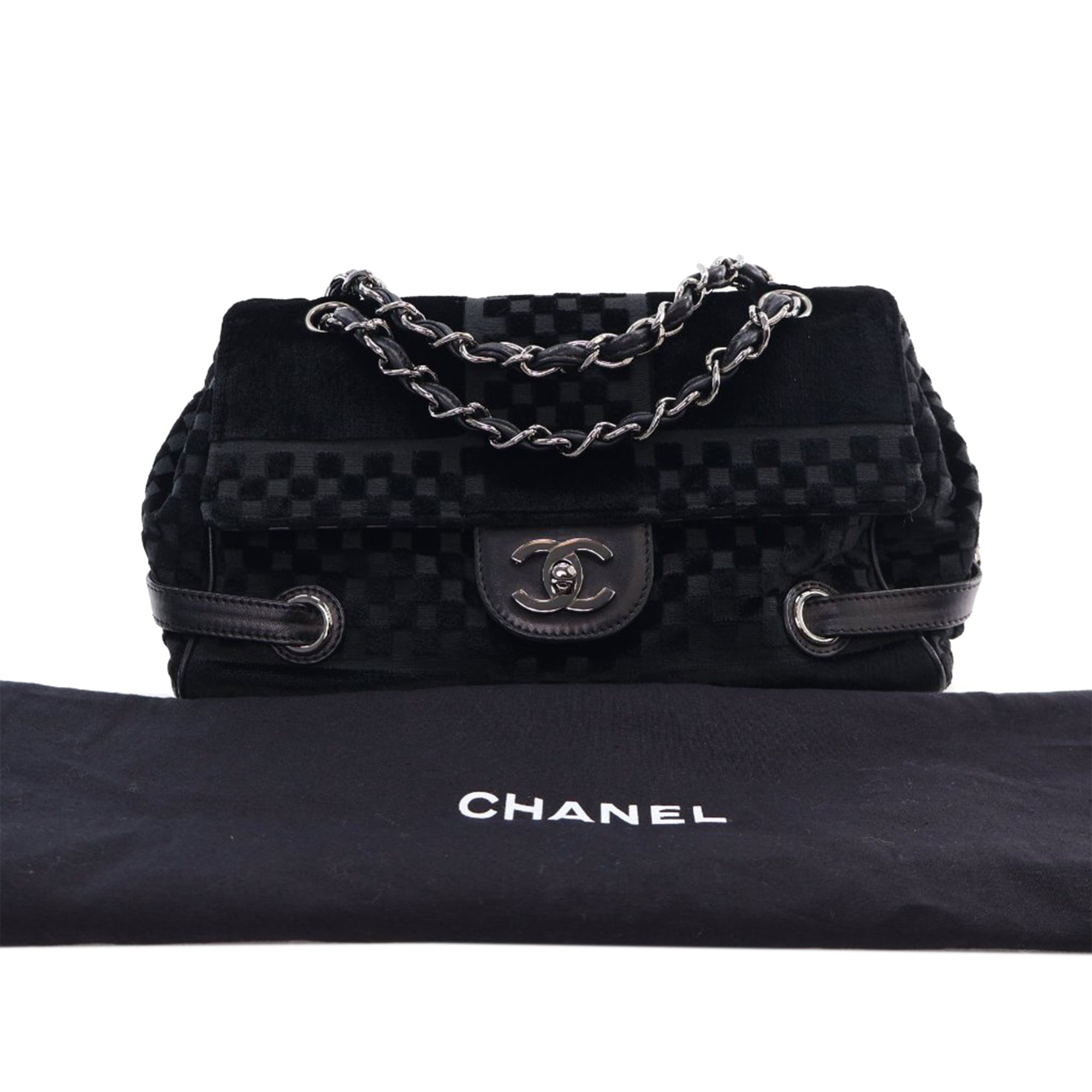 Chanel | Pre-Owned CC Check Embossed Velvet Belted Side Flap | Black