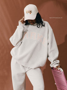classic grey + taffy