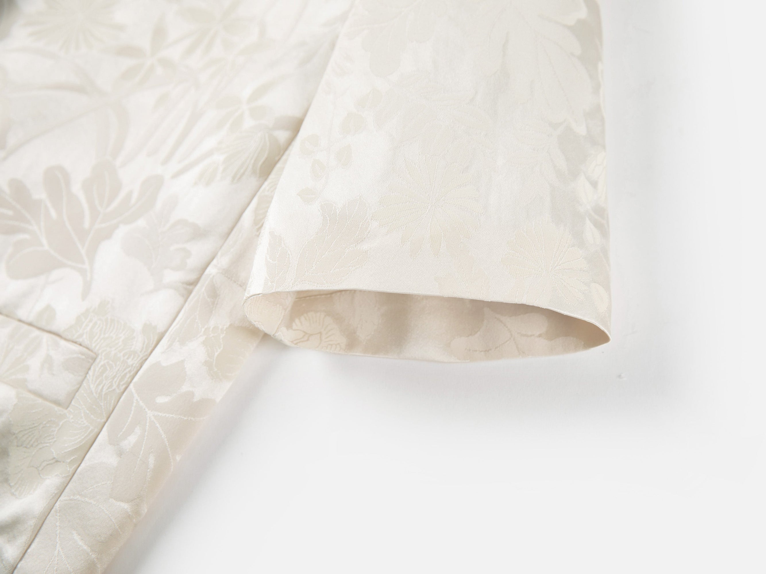 Jacquard Pattern Silk-Blend Top | Beige