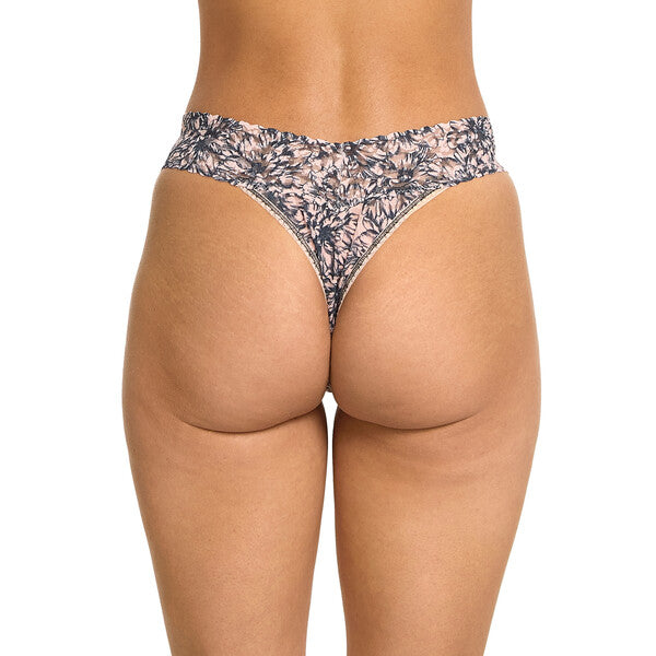 Signature Lace Original Rise Thong | Outline (Neutral)