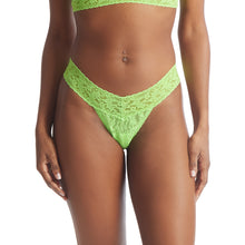 Signature Lace Low Rise Thong | Lush Green