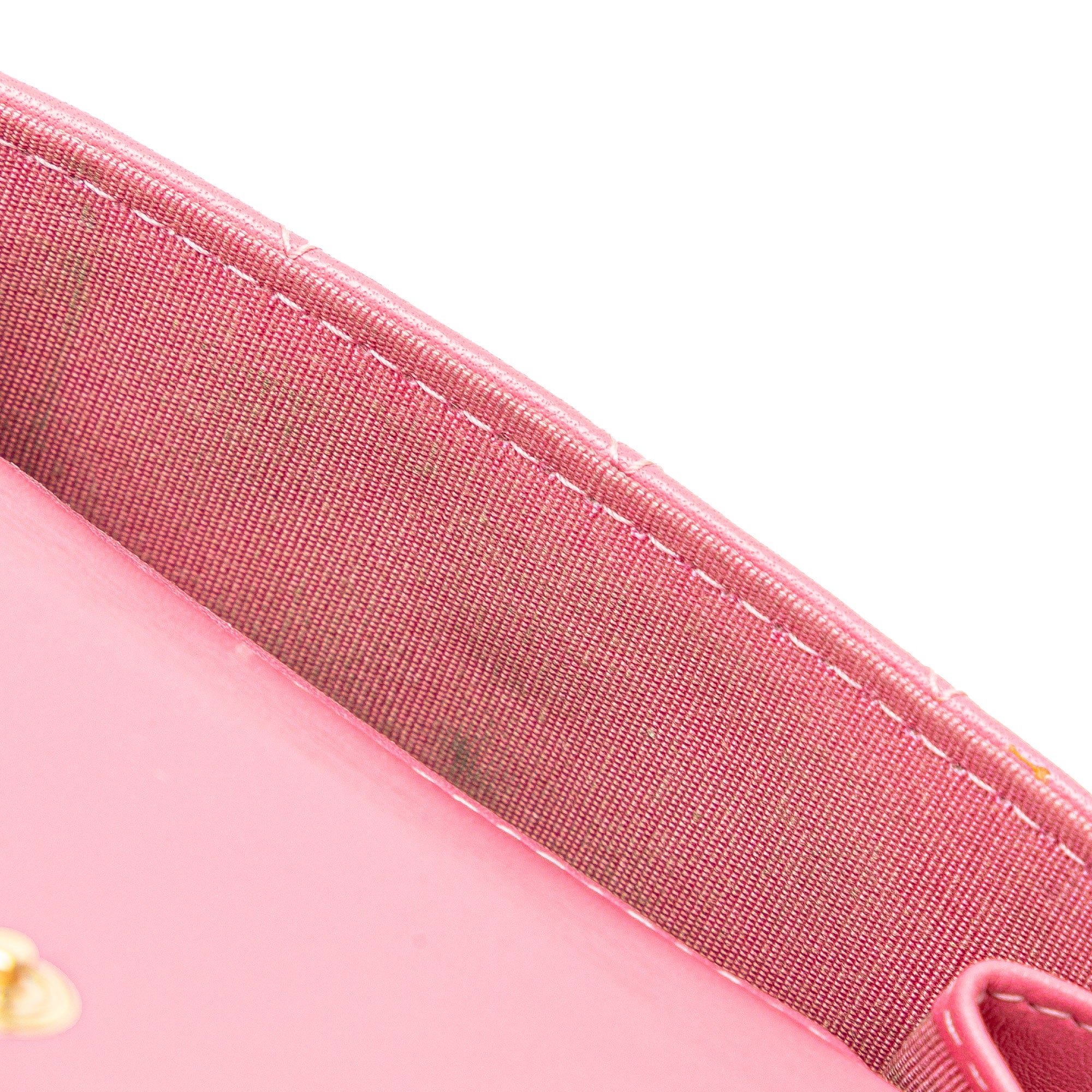 Chanel | Pre-Owned Lambskin Boy Flap Compact Wallet | Pink