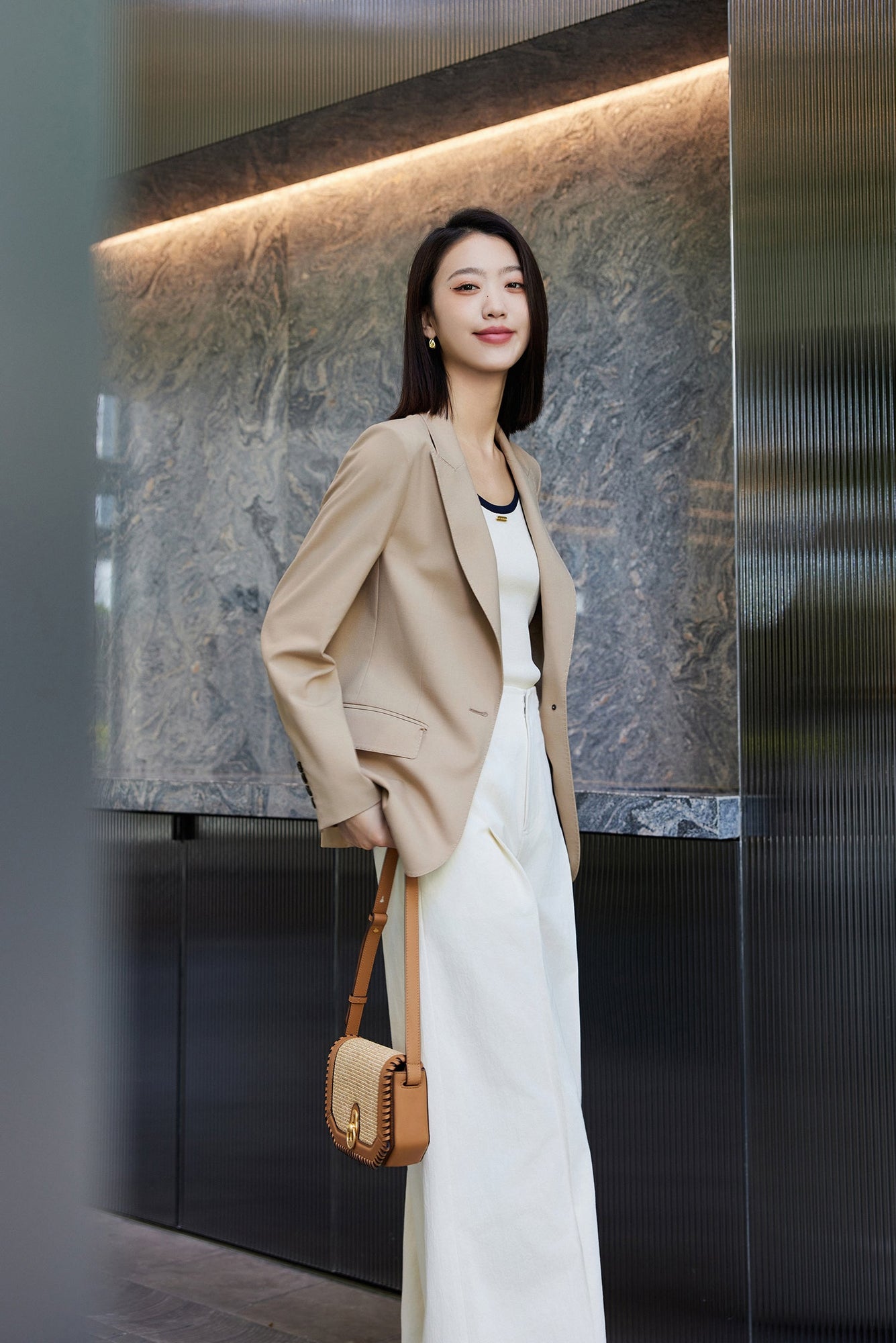 Wool Blended Waist Coat | Camel