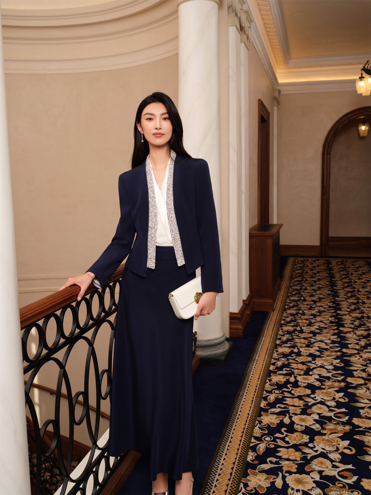 Heavy Silk Front-Closure Jacket | Navy