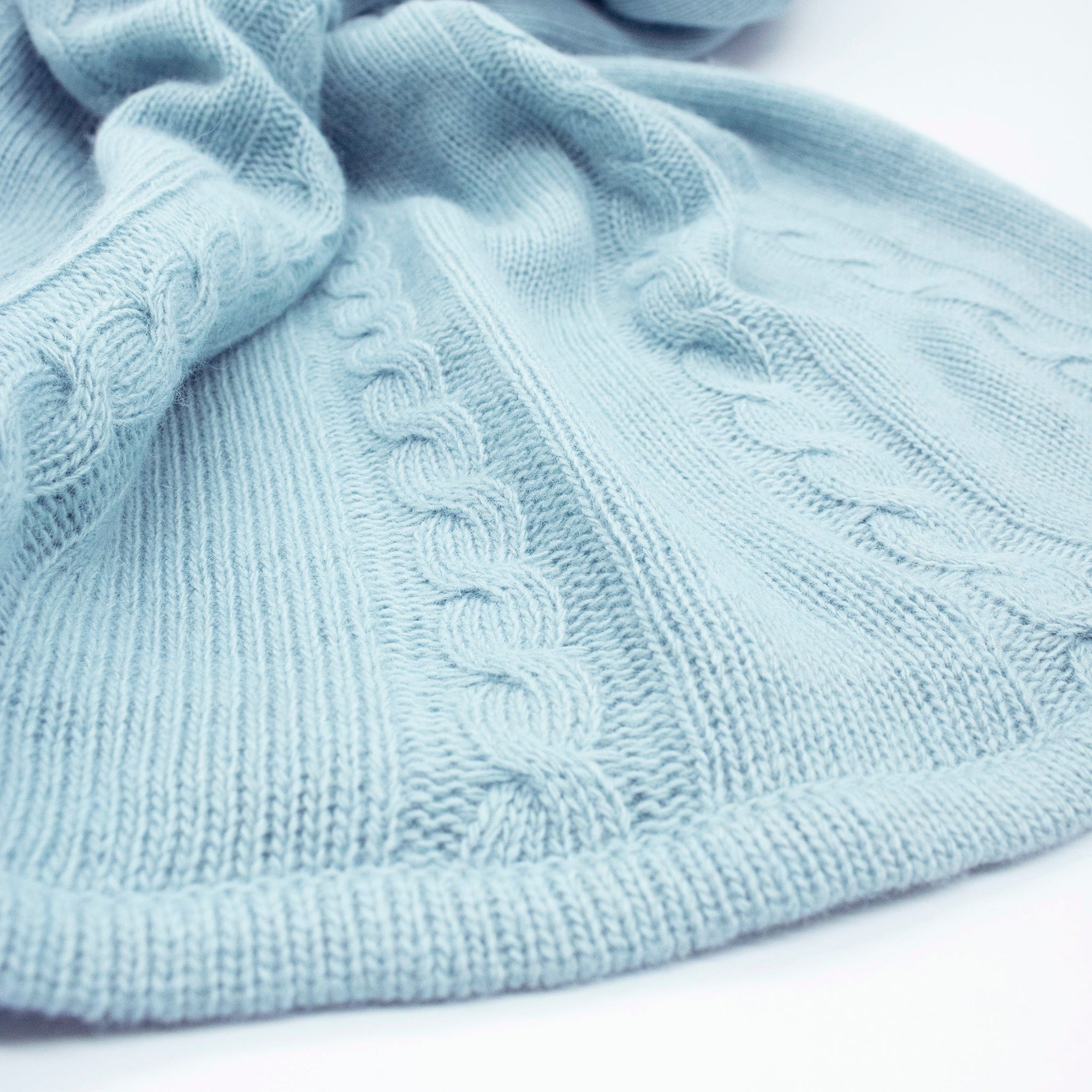 Throw In Cables Design | Sky Blue