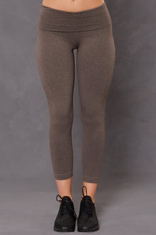Women | Rolldown Capri Legging | Charcoal/Woodsmoke