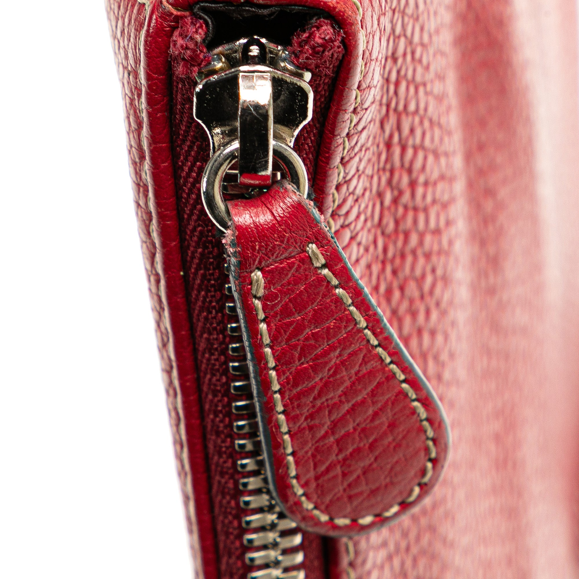 Loewe | Pre-Owned Leather Crossbody | Red