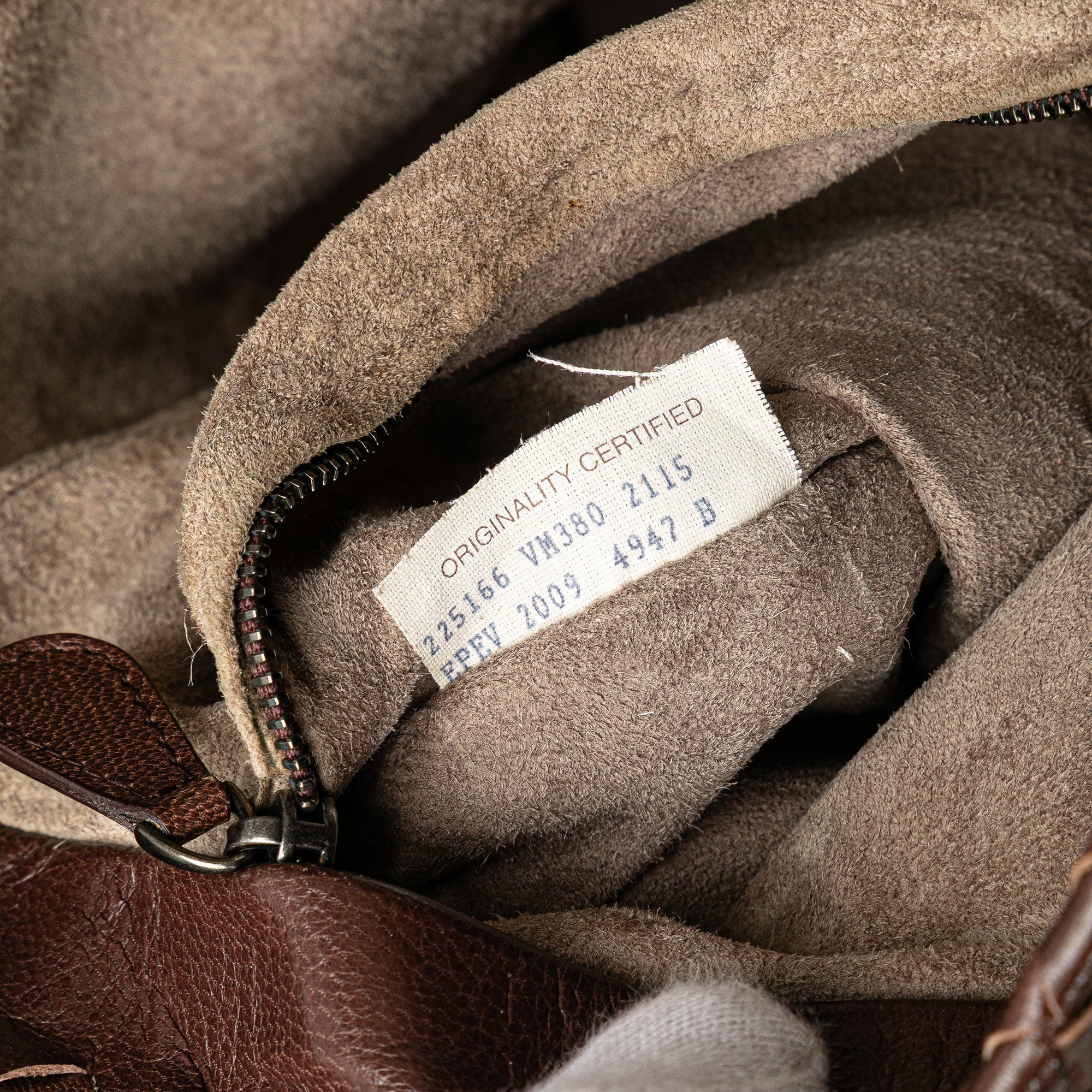 Bottega Veneta | Pre-Owned Bicolor Nappa Intrecciato Bucket Bag | Brown/Pink